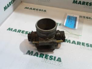 Gebruikte Gasklephuis Fiat Palio Weekend (178D) 1.6 16V Prijs € 45,00 Margeregeling aangeboden door Maresia Parts