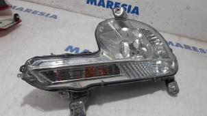 Gebruikte Dagrijverlichting rechts Peugeot 508 SW (8E/8U) 1.6 THP 16V Prijs € 55,00 Margeregeling aangeboden door Maresia Parts