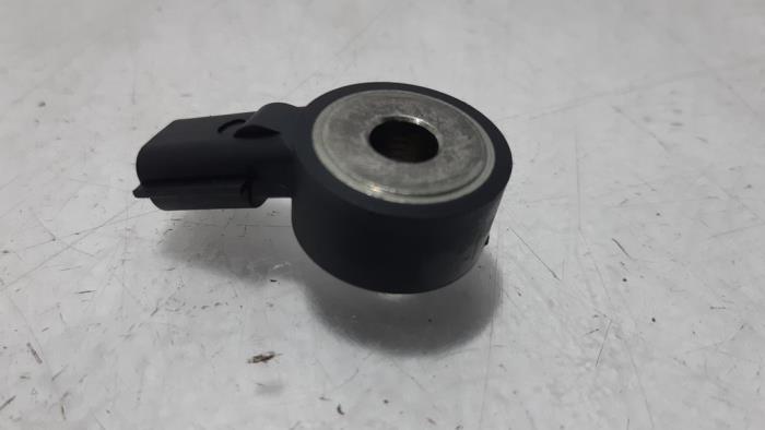 Pingelsensor van een Renault Clio IV Estate/Grandtour (7R) 1.2 TCE 16V GT EDC 2018