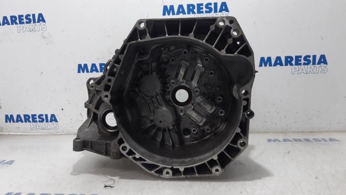 Gebruikte Versnellingsbakhuis Renault Captur I (2R) 1.2 TCE 16V EDC Prijs € 105,00 Margeregeling aangeboden door Maresia Parts