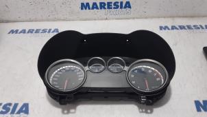 Gebruikte Instrumentenpaneel Alfa Romeo MiTo (955) 1.4 Multi Air 16V Prijs € 65,00 Margeregeling aangeboden door Maresia Parts
