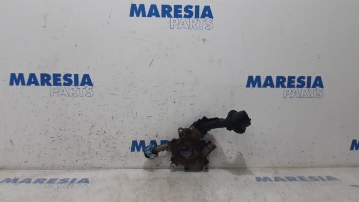 Gebruikte Oliepomp Fiat Punto III (199) 0.9 TwinAir Prijs € 50,00 Margeregeling aangeboden door Maresia Parts