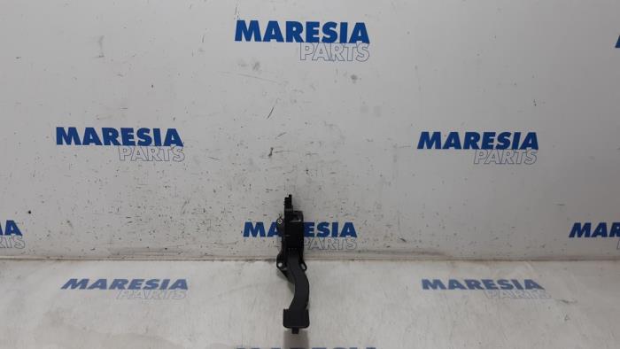 Gebruikte Sensor Gaspedaalpositie Citroen C3 (SC) 1.0 Vti 68 12V Prijs € 20,00 Margeregeling aangeboden door Maresia Parts