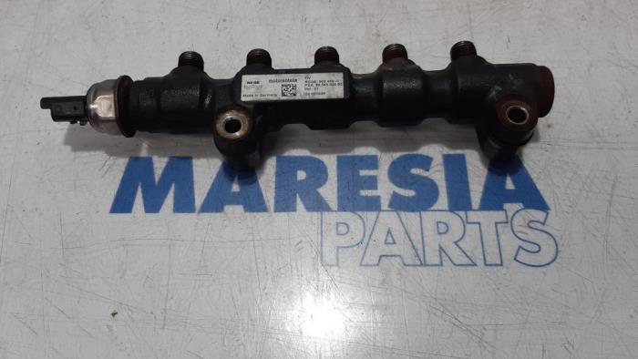 Gebruikte Verstuiver brug Peugeot Expert (G9) 1.6 HDi 90 Prijs € 30,00 Margeregeling aangeboden door Maresia Parts