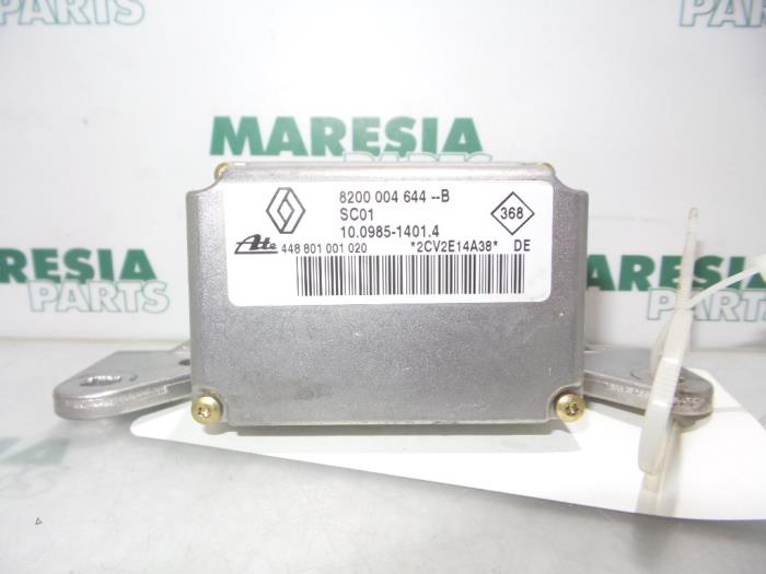 Gebruikte Computer esp Renault Vel Satis (BJ) 3.0 dCi V6 24V Prijs € 105,00 Margeregeling aangeboden door Maresia Parts