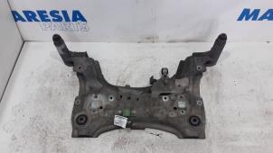Gebruikte Subframe Renault Megane III Berline (BZ) 1.4 16V TCe 130 Prijs € 105,00 Margeregeling aangeboden door Maresia Parts