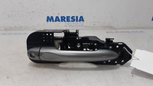 Gebruikte Deurgreep 4Deurs links-voor Renault Grand Scénic III (JZ) 1.4 16V TCe 130 Prijs € 50,00 Margeregeling aangeboden door Maresia Parts