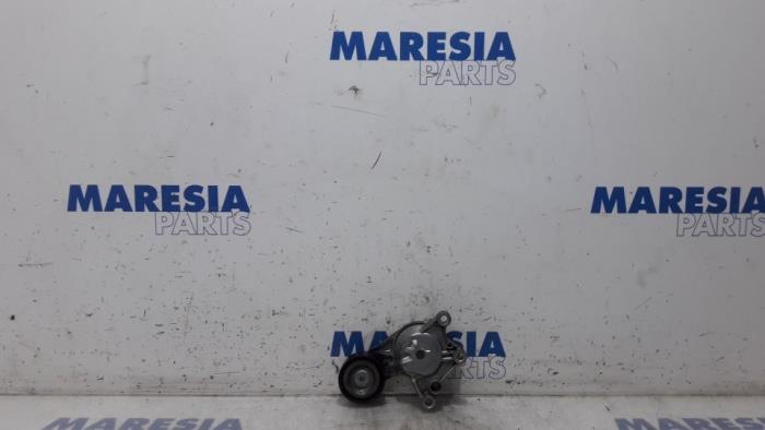 Gebruikte Spanrol Multiriem Peugeot 308 SW (L4/L9/LC/LJ/LR) 1.6 BlueHDi 120 Prijs € 20,00 Margeregeling aangeboden door Maresia Parts