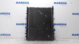 Gebruikte Radiateur Peugeot 307 CC (3B) 2.0 16V Prijs € 35,00 Margeregeling aangeboden door Maresia Parts