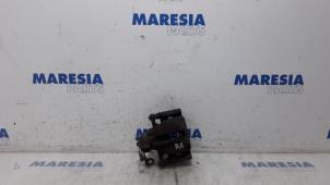 Gebruikte Remklauw (Tang) rechts-achter Fiat Scudo (270) 2.0 D Multijet Prijs € 60,50 Inclusief btw aangeboden door Maresia Parts