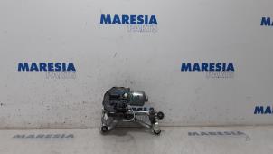 Gebruikte Ruitenwissermotor voor Peugeot 5008 I (0A/0E) 1.6 THP 16V Prijs € 49,99 Margeregeling aangeboden door Maresia Parts