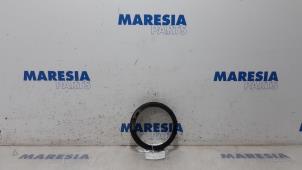 Gebruikte Brandstofpomp Elektrisch Peugeot 207 CC (WB) 1.6 HDiF 16V Prijs € 10,00 Margeregeling aangeboden door Maresia Parts