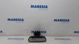 Gebruikte Binnenspiegel Peugeot 207 CC (WB) 1.6 HDiF 16V Prijs € 25,00 Margeregeling aangeboden door Maresia Parts