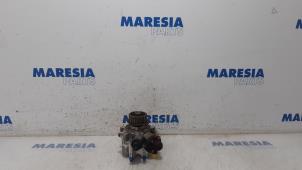 Gebruikte Brandstofpomp Mechanisch Peugeot 308 (L3/L8/LB/LH/LP) 1.6 BlueHDi 100 Prijs € 74,00 Margeregeling aangeboden door Maresia Parts