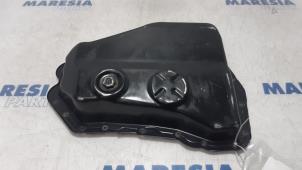 Gebruikte Carterpan Citroen DS5 (KD/KF) 2.0 HDiF 160 16V Prijs € 50,00 Margeregeling aangeboden door Maresia Parts