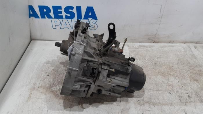 Gebruikte Automaatbak Renault Twingo (C06) 1.2 Prijs € 288,75 Margeregeling aangeboden door Maresia Parts