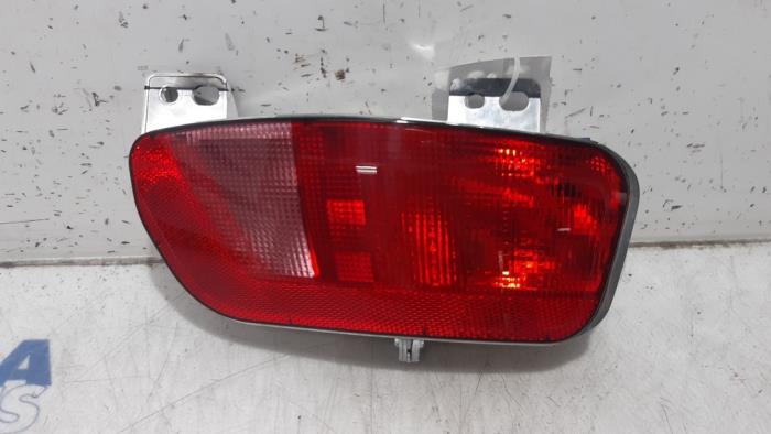 Mistachterlicht van een Citroën C4 Grand Picasso (3A) 1.2 12V PureTech 130 2015