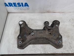 Gebruikte Subframe Renault Trafic (1FL/2FL/3FL/4FL) 1.6 dCi 90 Prijs € 90,75 Inclusief btw aangeboden door Maresia Parts