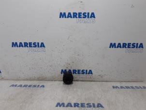 Gebruikte Zuiger Alfa Romeo MiTo (955) 1.3 JTDm 16V Eco Prijs € 25,00 Margeregeling aangeboden door Maresia Parts