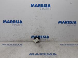 Gebruikte Computer esp Fiat 500 (312) 1.4 16V Prijs € 15,00 Margeregeling aangeboden door Maresia Parts