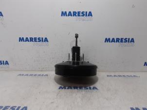 Gebruikte Rembol Opel Vivaro 1.6 CDTI 90 Prijs € 127,05 Inclusief btw aangeboden door Maresia Parts