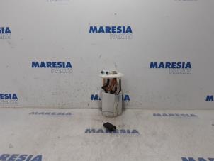 Gebruikte Tank element Pomp Opel Vivaro 1.6 CDTI 90 Prijs € 90,75 Inclusief btw aangeboden door Maresia Parts