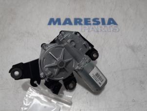 Gebruikte Motor Ruitenwisser achter Renault Clio IV (5R) 1.2 TCE 16V GT EDC Prijs € 45,00 Margeregeling aangeboden door Maresia Parts