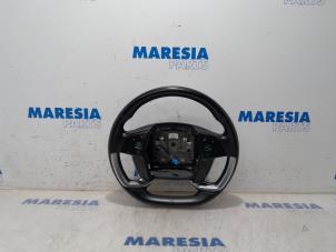 Gebruikte Stuurwiel Citroen C4 Picasso (3D/3E) 1.6 BlueHDI 115 Prijs € 136,50 Margeregeling aangeboden door Maresia Parts