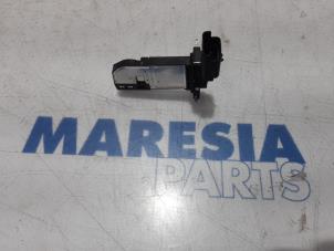 Gebruikte Luchthoeveelheidsmeter Citroen C4 Cactus (0B/0P) 1.6 Blue Hdi 100 Prijs € 30,00 Margeregeling aangeboden door Maresia Parts