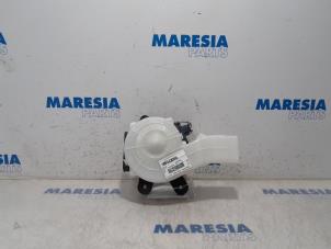 Gebruikte Aanjager Citroen C4 Picasso (3D/3E) 1.6 BlueHDI 115 Prijs € 65,00 Margeregeling aangeboden door Maresia Parts