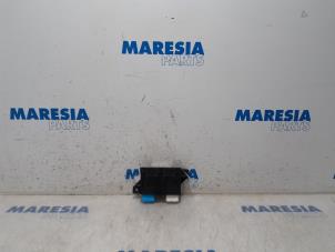 Gebruikte BCM Citroen C4 Picasso (3D/3E) 1.6 BlueHDI 115 Prijs € 49,95 Margeregeling aangeboden door Maresia Parts