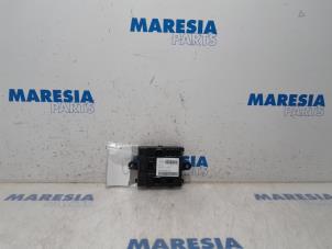 Gebruikte Bodycontrol Module Citroen C4 Picasso (3D/3E) 1.6 BlueHDI 115 Prijs € 105,00 Margeregeling aangeboden door Maresia Parts