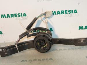 Gebruikte Licht + Raw Schakelaar Citroen Jumper (23) 1.9 D Prijs € 65,00 Margeregeling aangeboden door Maresia Parts