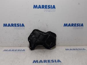 Gebruikte Carterpan Renault Megane IV Estate (RFBK) 1.3 TCE 115 16V Prijs € 50,00 Margeregeling aangeboden door Maresia Parts