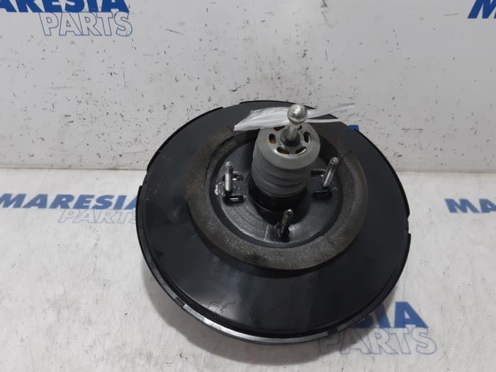 Gebruikte Rembooster Citroen C4 Picasso (3D/3E) 1.6 BlueHDI 115 Prijs € 90,00 Margeregeling aangeboden door Maresia Parts