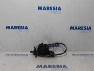 Gebruikte Hefmechniek Reservewiel Citroen C4 Picasso (3D/3E) 1.6 BlueHDI 115 Prijs € 85,00 Margeregeling aangeboden door Maresia Parts