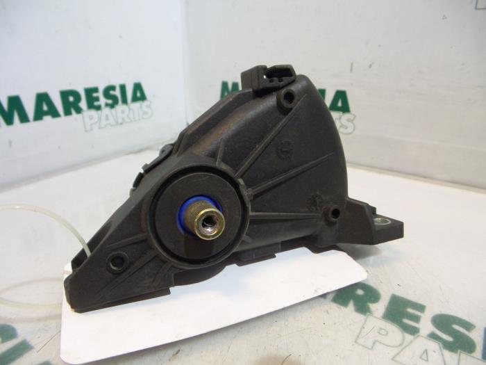 Gebruikte Sensor Gaspedaalpositie Renault Laguna II Grandtour (KG) 1.8 16V Prijs € 30,00 Margeregeling aangeboden door Maresia Parts