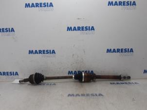 Gebruikte Aandrijfas rechts-voor Renault Kangoo Express (FW) 1.5 dCi 90 FAP Prijs € 90,75 Inclusief btw aangeboden door Maresia Parts