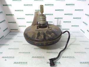 Gebruikte Rembol Renault Megane Scénic (JA) 1.6 16V RT,RXE,RXT Prijs € 40,00 Margeregeling aangeboden door Maresia Parts