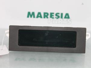 Gebruikte Display Interieur Citroen C2 (JM) 1.4 HDI Prijs € 35,00 Margeregeling aangeboden door Maresia Parts