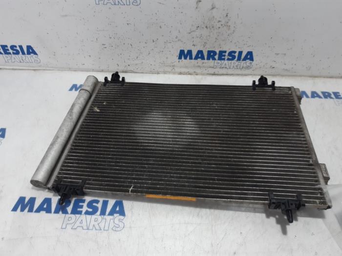 Gebruikte Airco Condensor Peugeot 3008 I (0U/HU) 1.6 HDiF 16V Prijs € 35,00 Margeregeling aangeboden door Maresia Parts