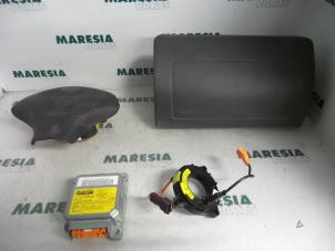 Gebruikte Module + Airbag Set Citroen Berlingo Multispace 2.0 HDI Prijs € 50,00 Margeregeling aangeboden door Maresia Parts