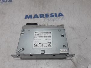 Gebruikte Radio Citroen C4 Cactus (0B/0P) 1.6 Blue Hdi 100 Prijs € 236,25 Margeregeling aangeboden door Maresia Parts