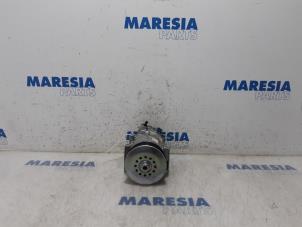 Gebruikte Pomp Airco Lancia Delta (844) 1.4 MultiAir 16V Prijs € 74,95 Margeregeling aangeboden door Maresia Parts