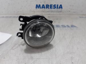Gebruikte Mistlamp rechts-voor Citroen C4 Grand Picasso (UA) 2.0 16V Autom. Prijs € 10,00 Margeregeling aangeboden door Maresia Parts