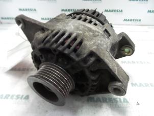 Gebruikte Dynamo Renault Laguna I (B56) 1.8 RN,RT Prijs € 35,00 Margeregeling aangeboden door Maresia Parts