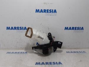 Gebruikte Chaufage Ventilatiemotor Citroen C4 Grand Picasso (UA) 2.0 16V Autom. Prijs € 30,00 Margeregeling aangeboden door Maresia Parts