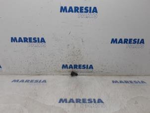 Gebruikte PDC Sensor Citroen C4 Grand Picasso (UA) 2.0 16V Autom. Prijs € 25,00 Margeregeling aangeboden door Maresia Parts