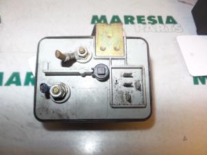 Gebruikte Voorgloei Relais Fiat Croma (154) 2.5 TD Prijs € 35,00 Margeregeling aangeboden door Maresia Parts
