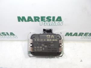 Gebruikte Regensensor Peugeot 308 SW (4E/H) 1.6 HDiF 16V Prijs € 20,00 Margeregeling aangeboden door Maresia Parts